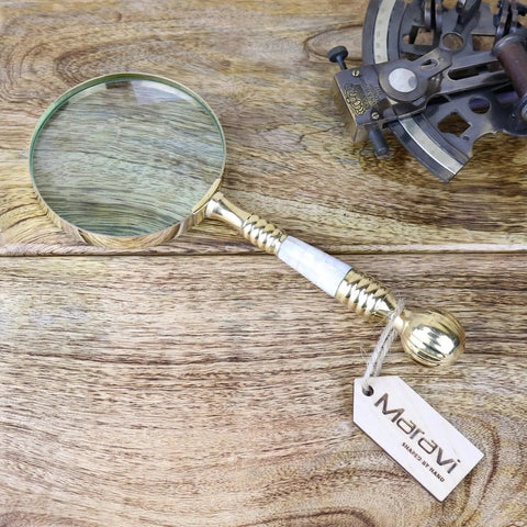 Barauna Reading Magnifying Glass 10cm Mother of Pearl Brass Handle