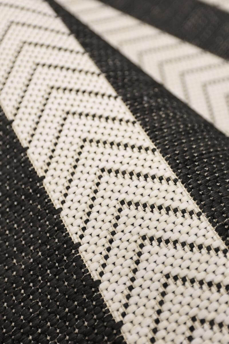 County Stripe Rug – Indoor/Outdoor Use