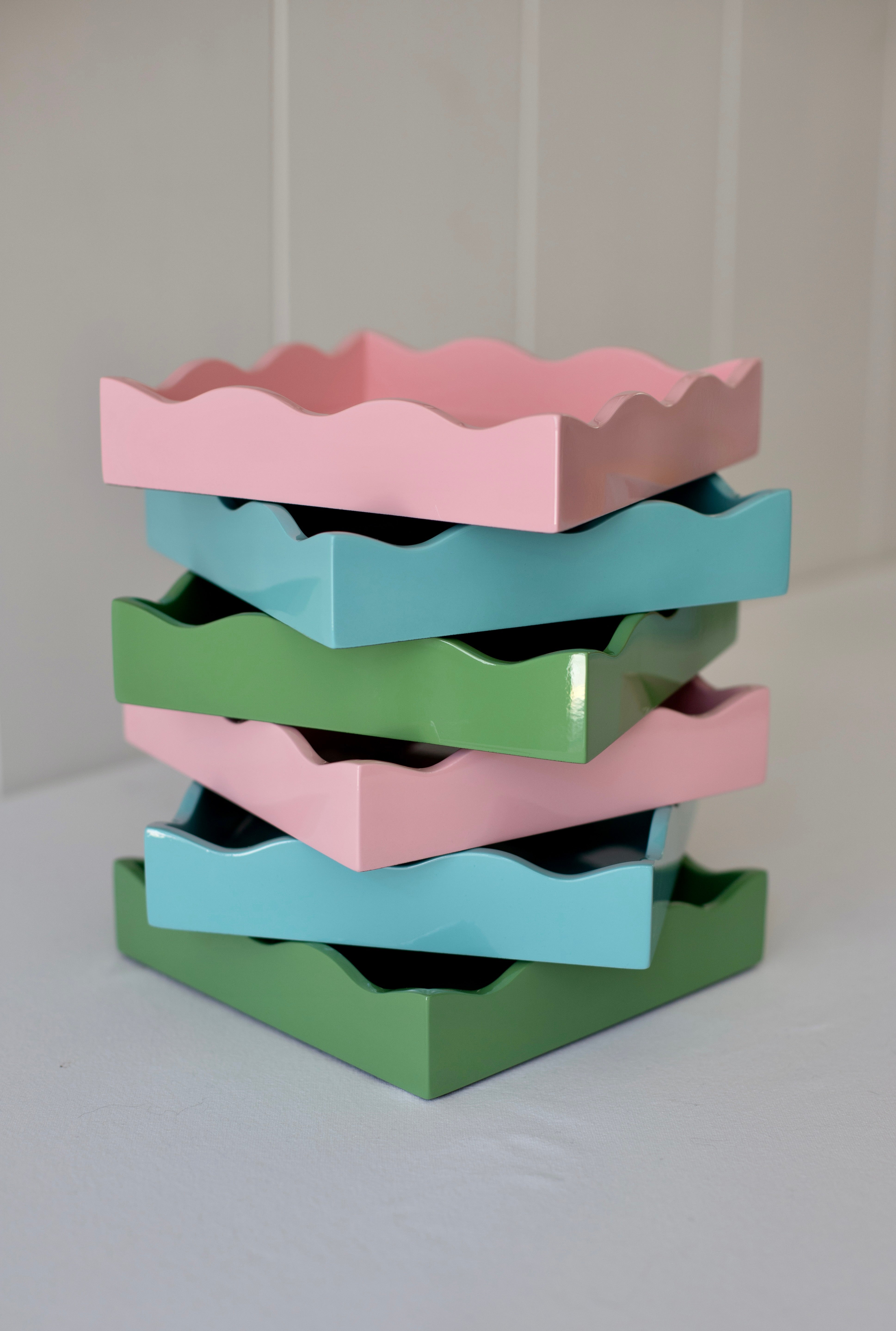Square Allegra Tray in Pink