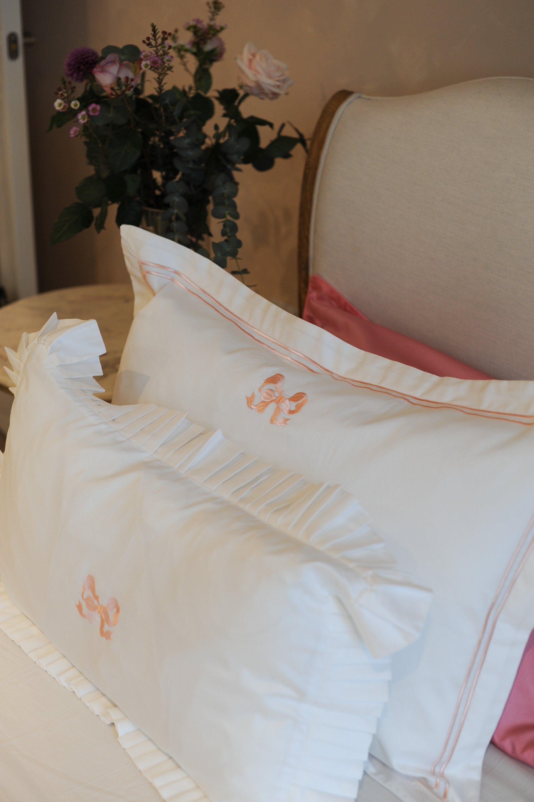 Arabella Bow - Oxford Pillowcase Pair