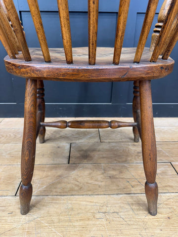 Antique Elm Windsor Armchair Bow Back Smokers Chair Farmhouse Occasional Chair