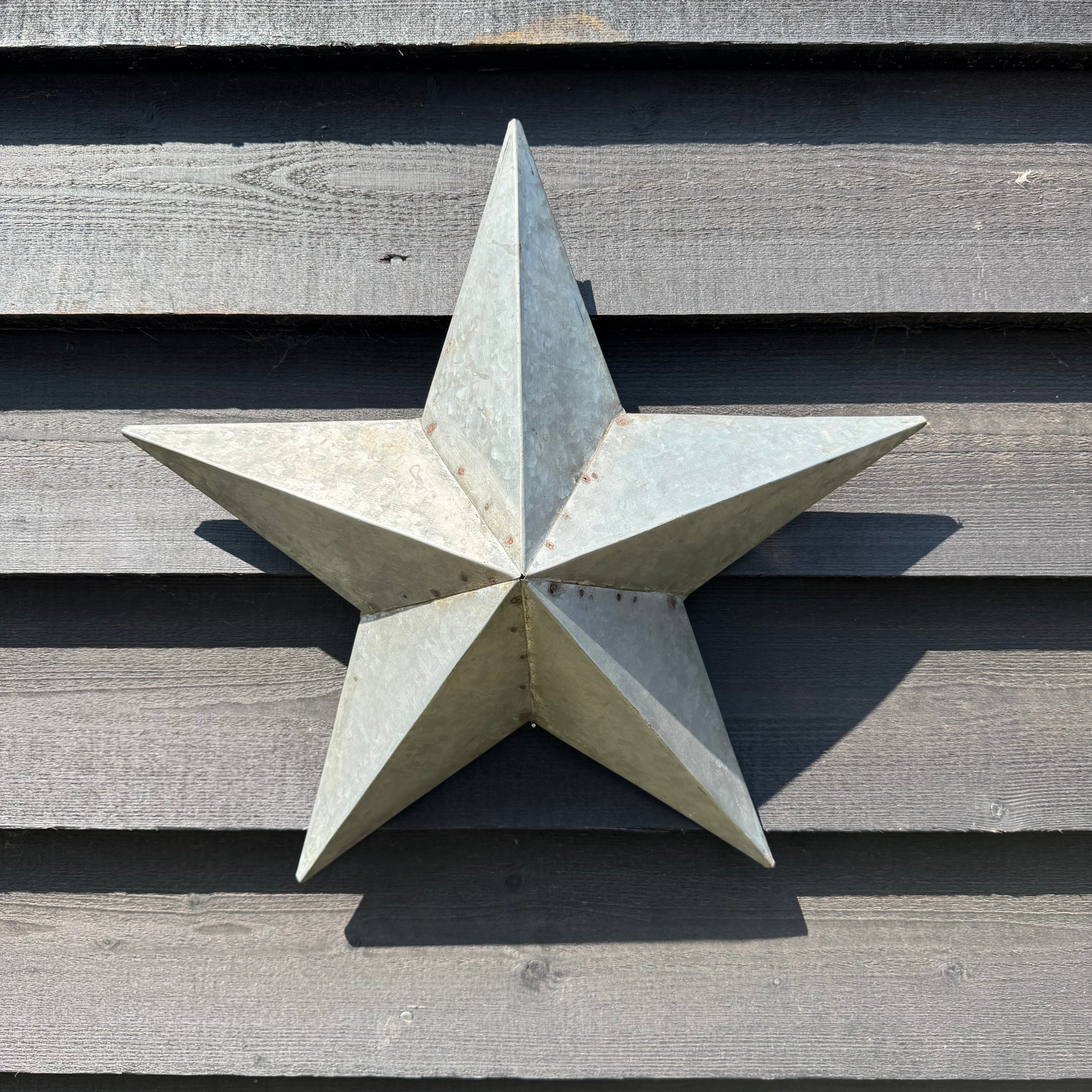 Large Armish Barn Steel Star
