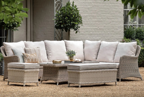 Ascot Corner Suite - Outdoor 9 Seater