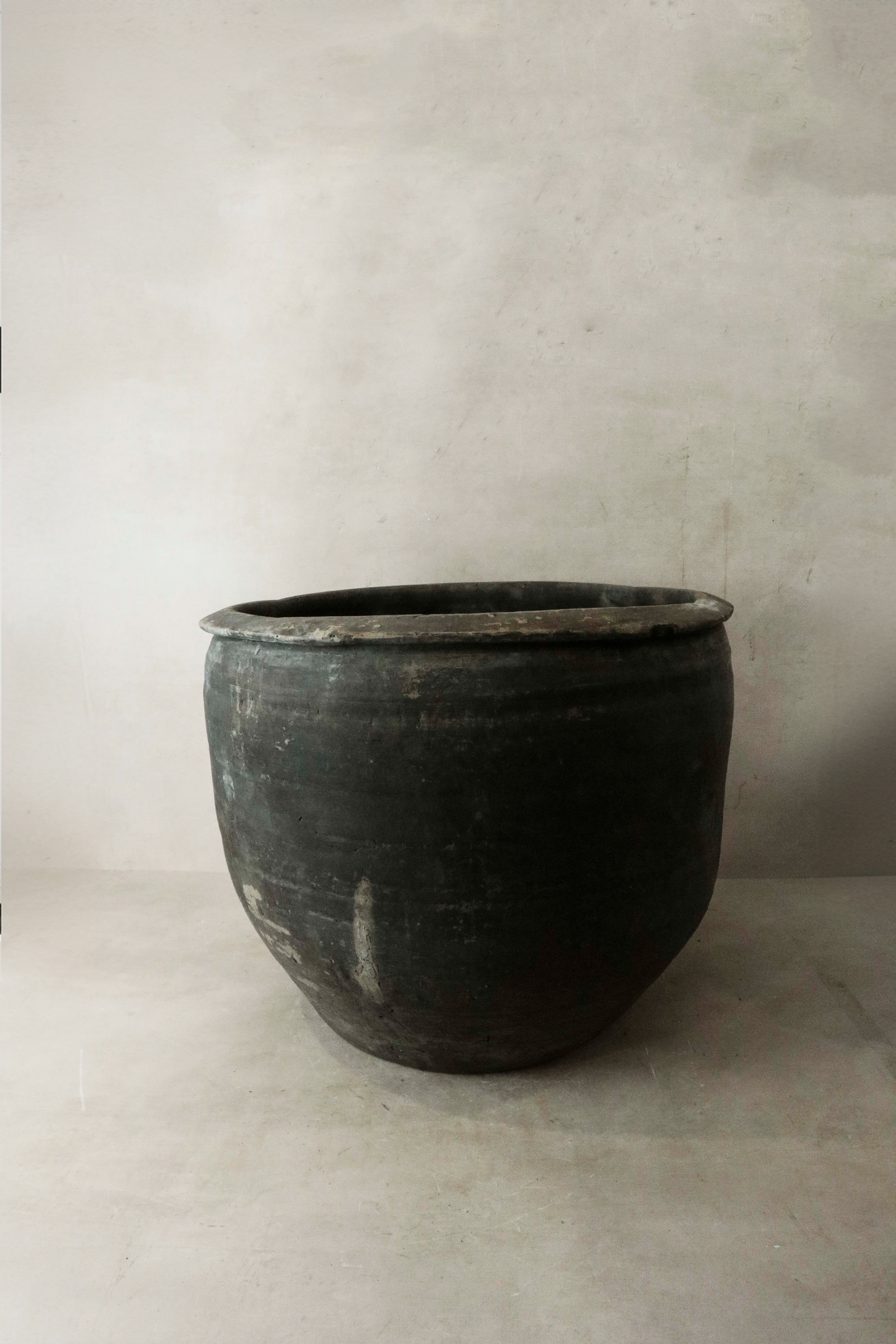 Big Old Grey Asian Pots- L003