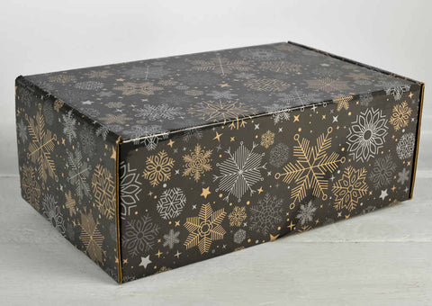 Sustainable Festive Gift Box with Wine