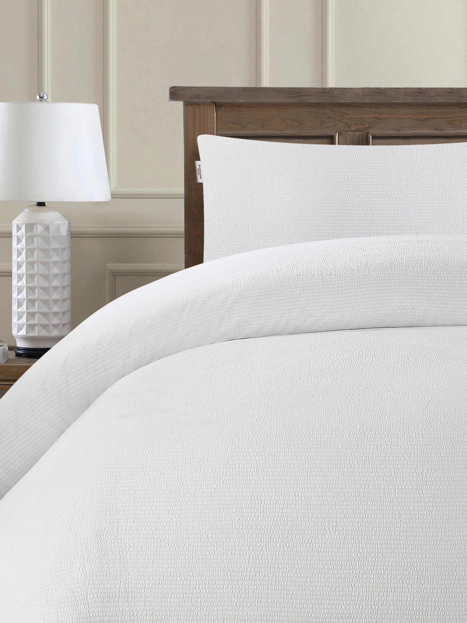 Pure Cotton Classic Seersucker Duvet Set in Bright White