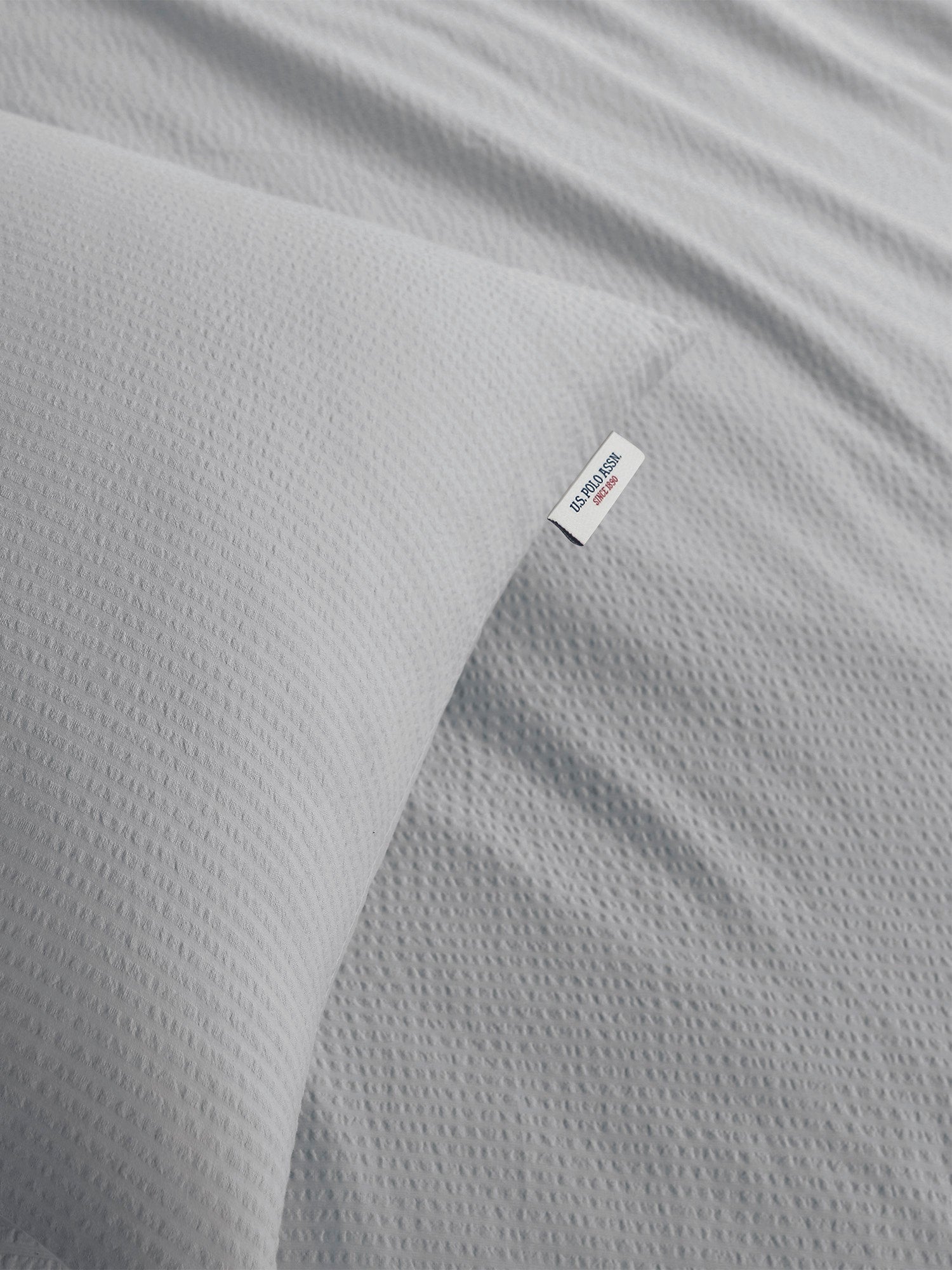 Pure Cotton Classic Seersucker Duvet Set in Vapor Blue