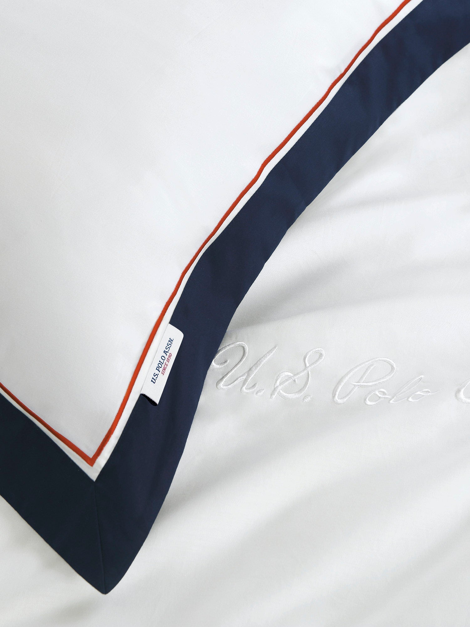 Luxury Cotton Border Duvet Set in Bright White