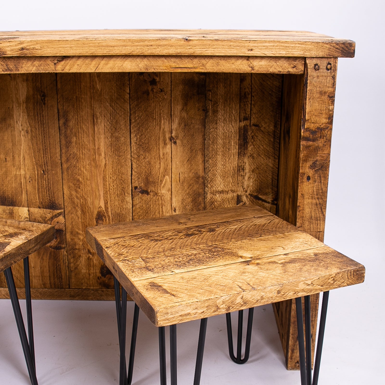 Horsham Breakfast Bar & Stools - Wooden Kitchen Island