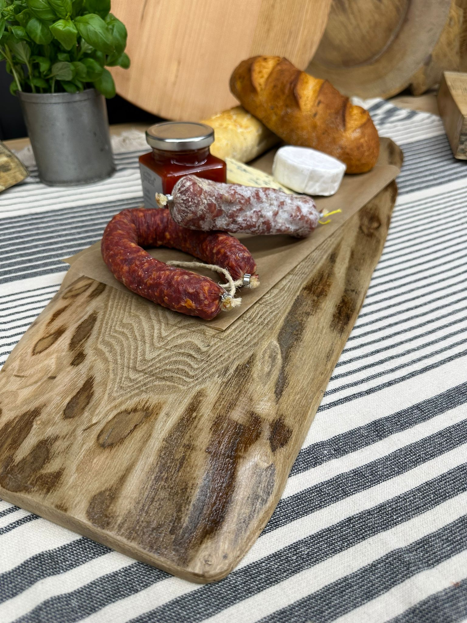 Wooden Chopping Board / Ash Wood/ Antipasti Cheese Sharing Platter / Live Edge