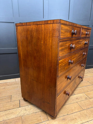 Antique Victorian Mahogany Chest of Drawers Hobbs & Co / Bedroom Storage