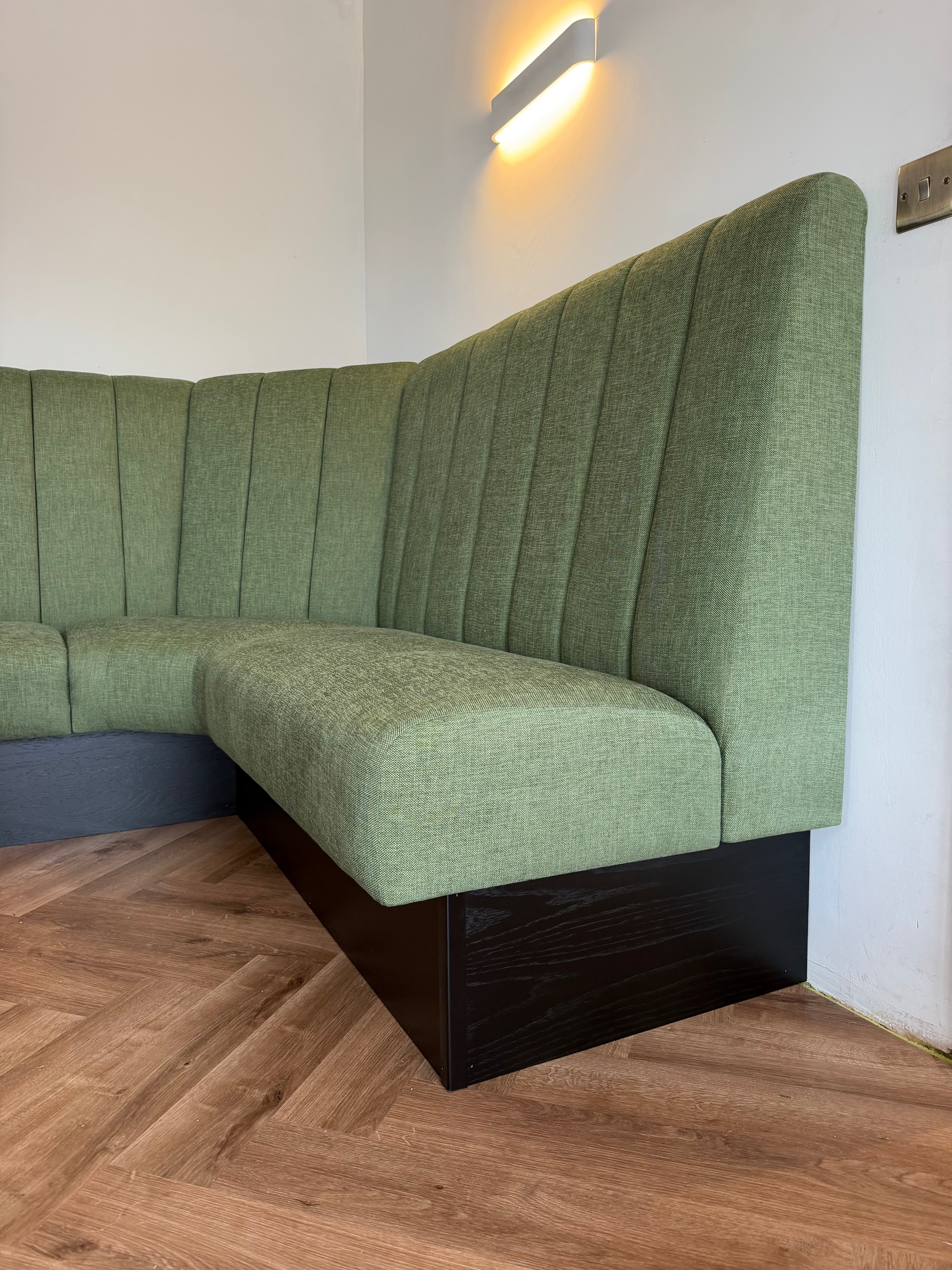 Flutes Bench Seating Unit 180 x 195