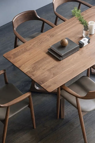 Shoko Dining table