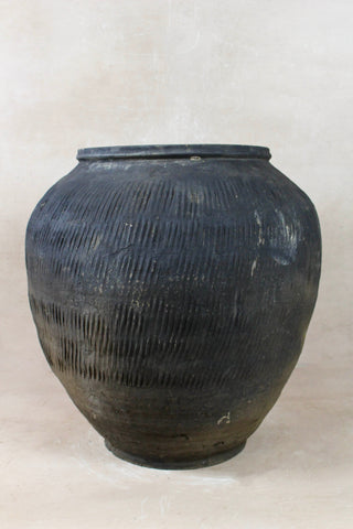 Vintage Textured Grey Pot - VT18