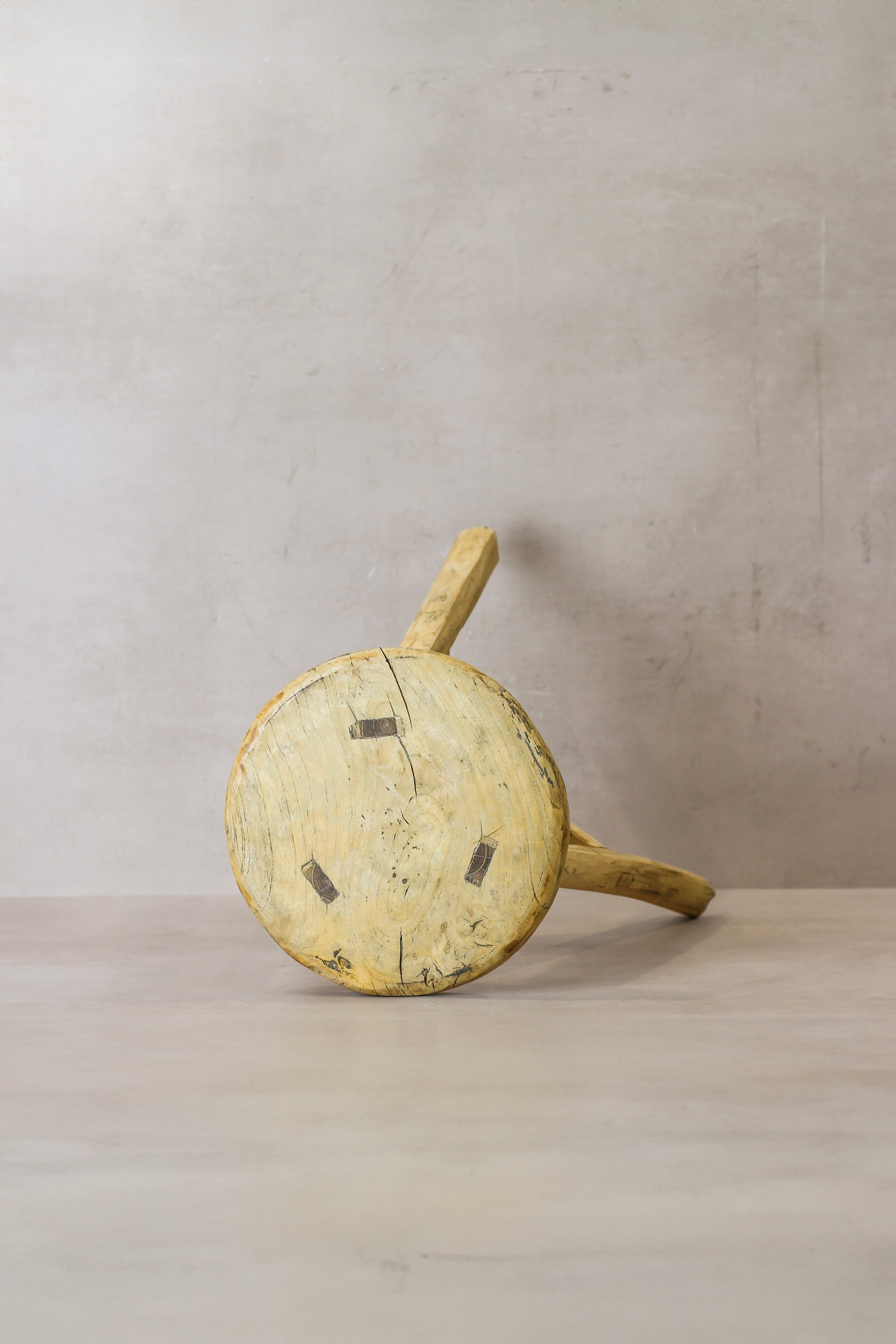Vintage Rustic Elm Wood Stool - Round - No 50