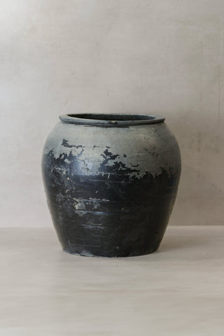 Vintage Dark Pot - No 74