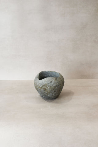 River Stone Planter Pot No6