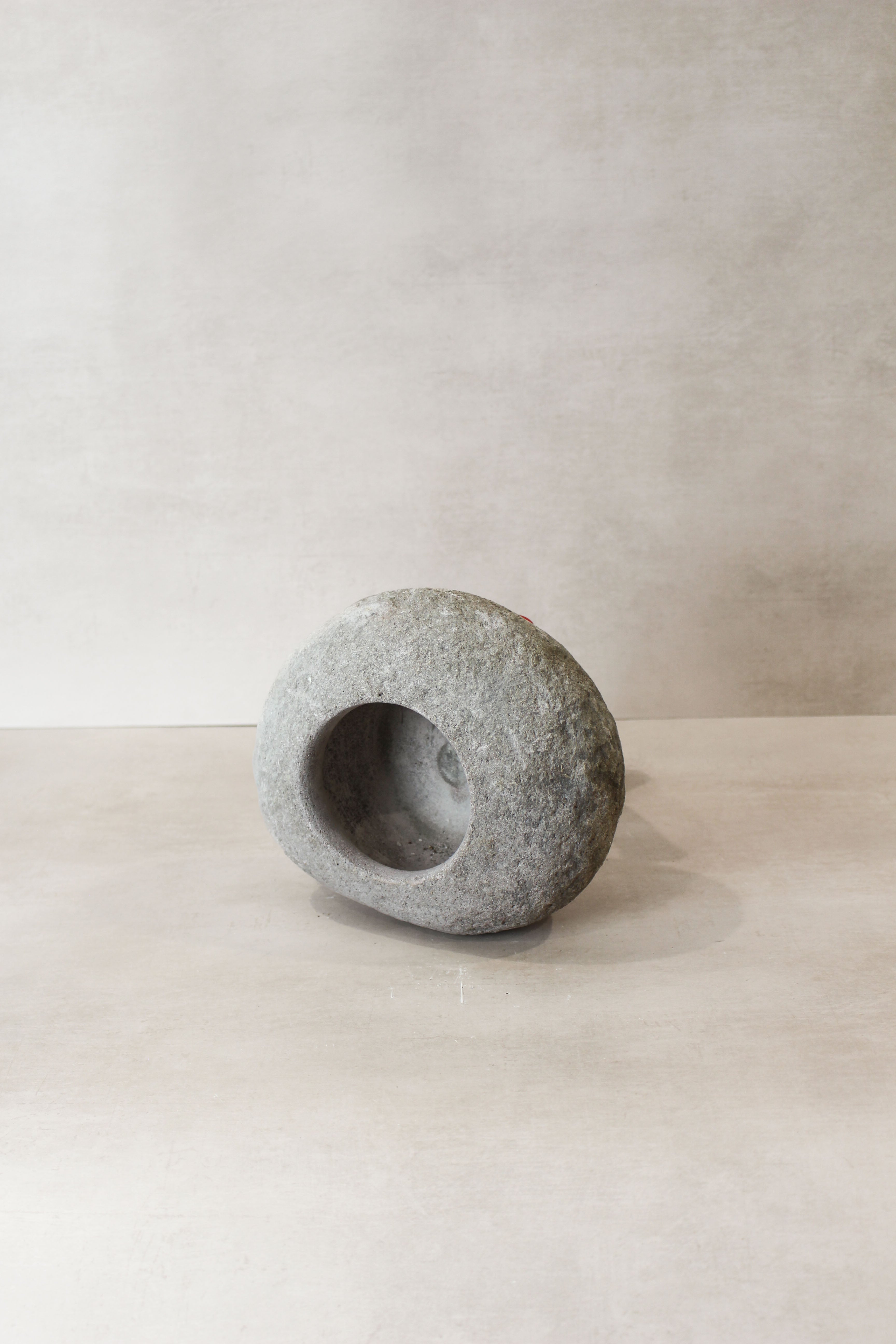 River Stone Planter Pot No8