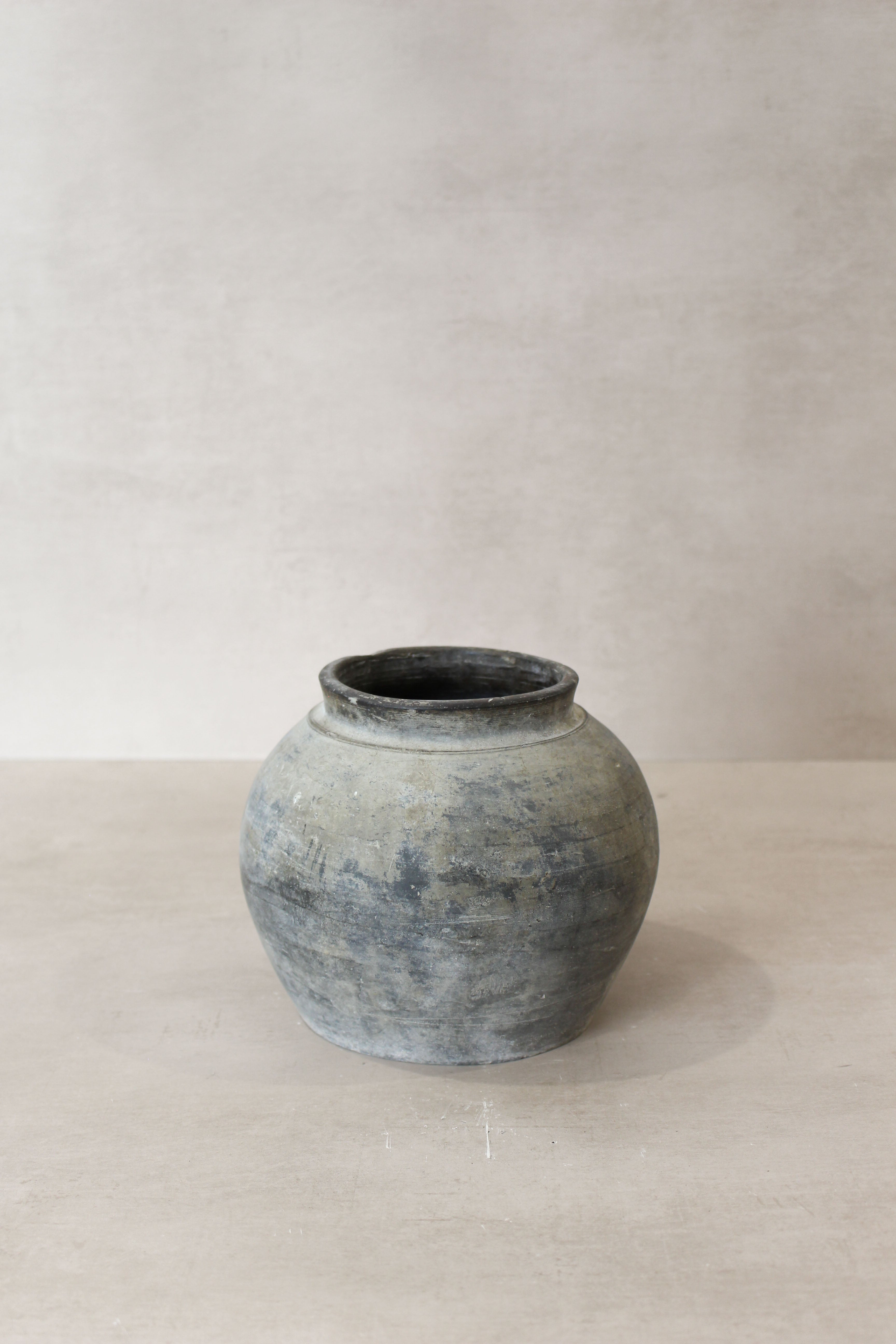 Vintage Dark Pot n° 48