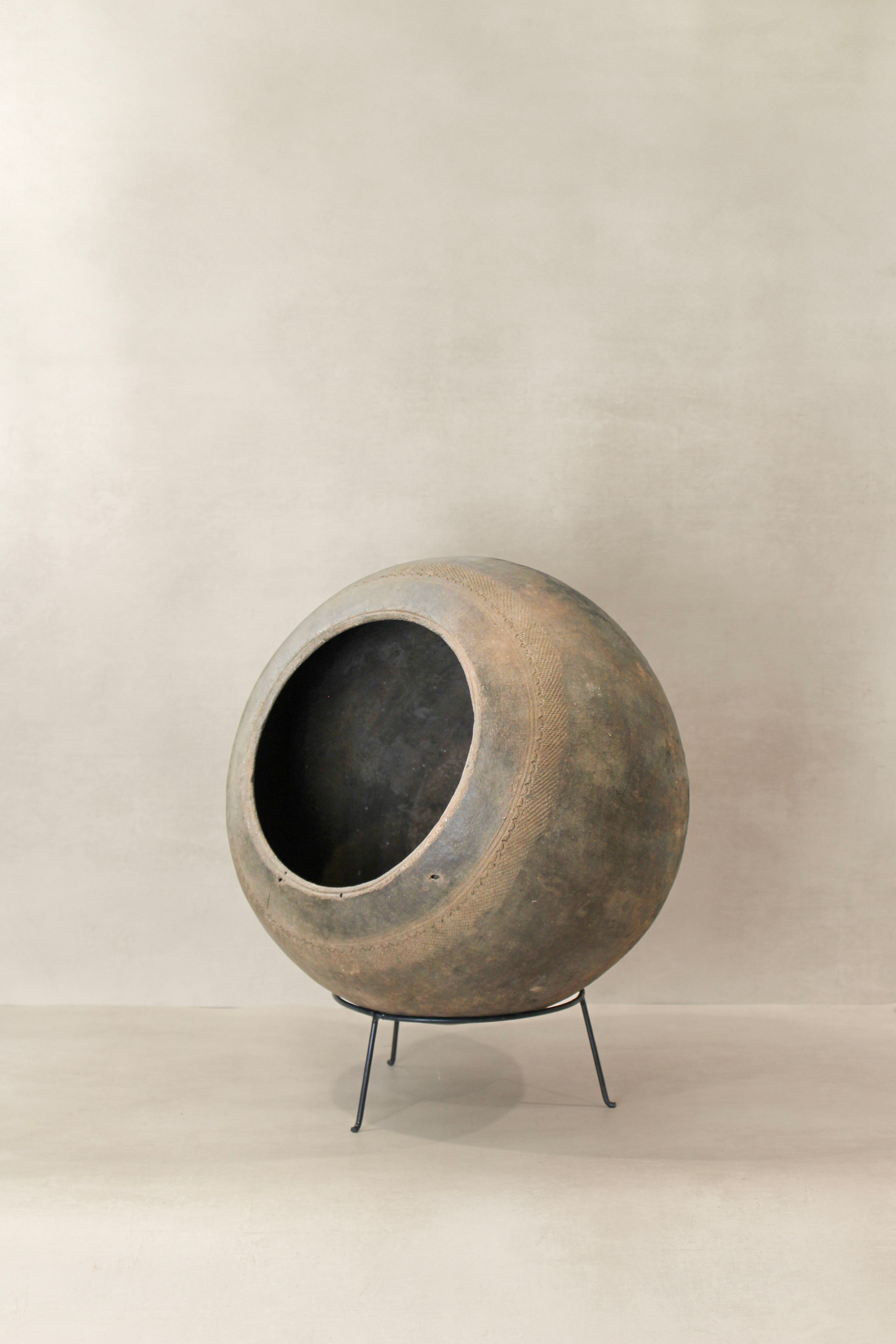 Vintage Nupe Pot - 6.2