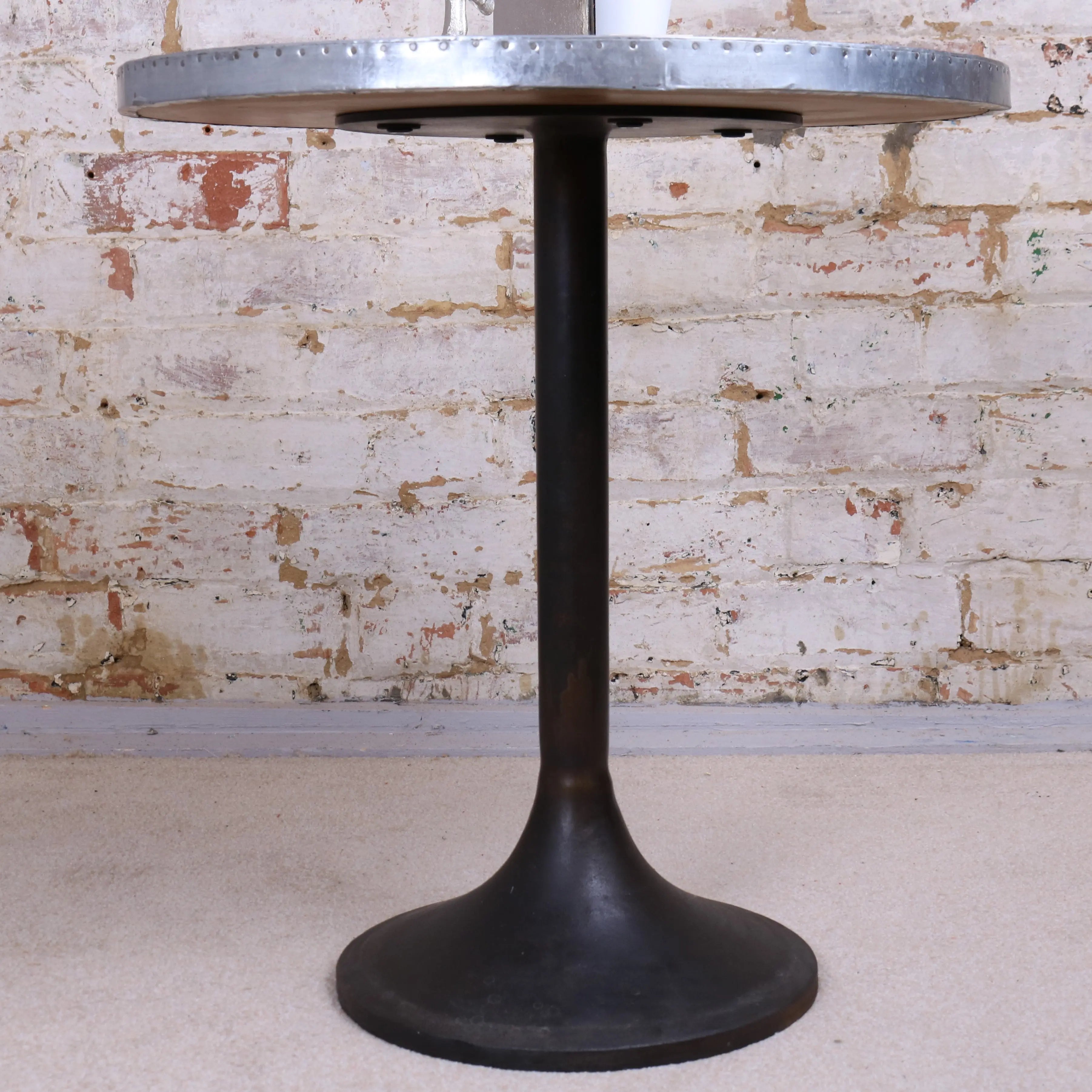 Hatra Industrial Style Side Table