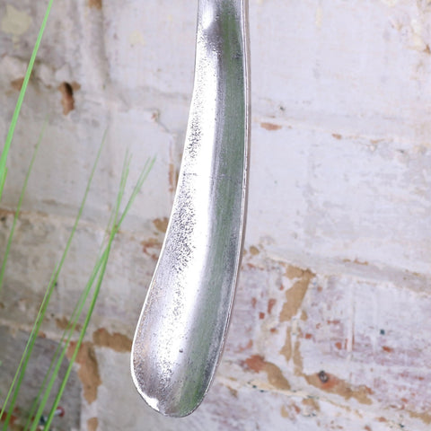 Kelsih Chunky Metal Shoe Horn Vintage Style