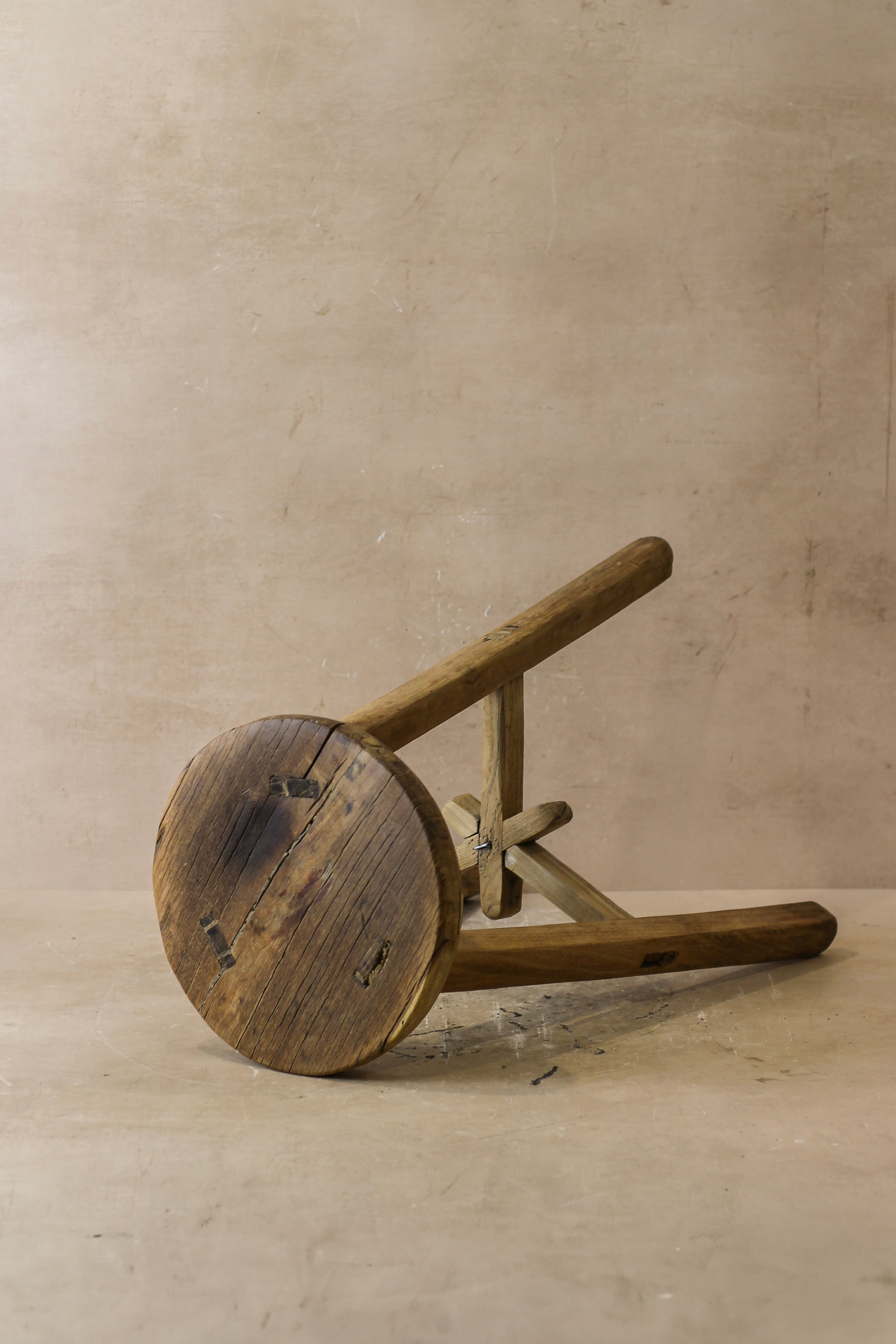Vintage Rustic Elm Wood Stool - Round - No 42