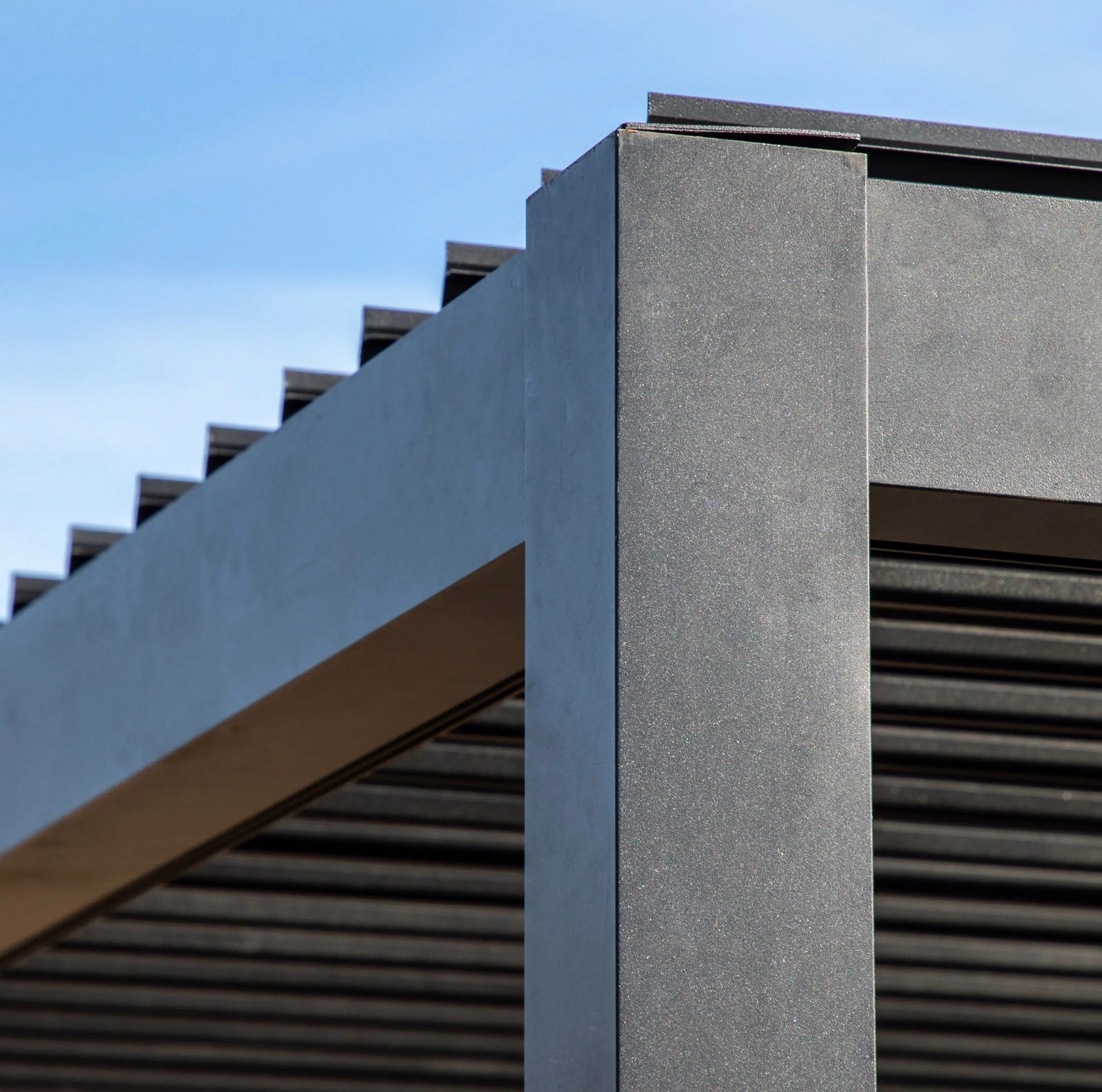 Luxury Pergola - Black