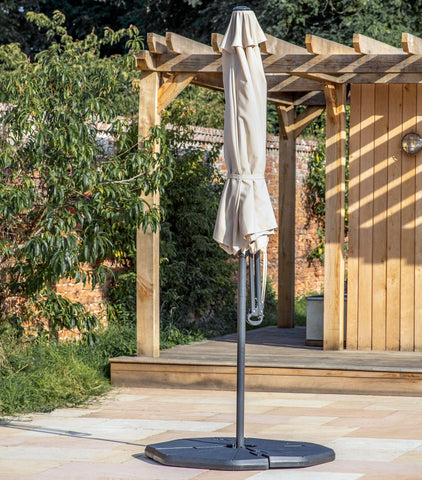 Villa Parasol with Cantilever - Base & Cover