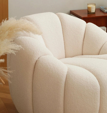 Spacial Chair