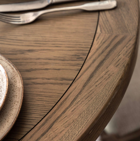 Hardwick Dining Table Round Oak