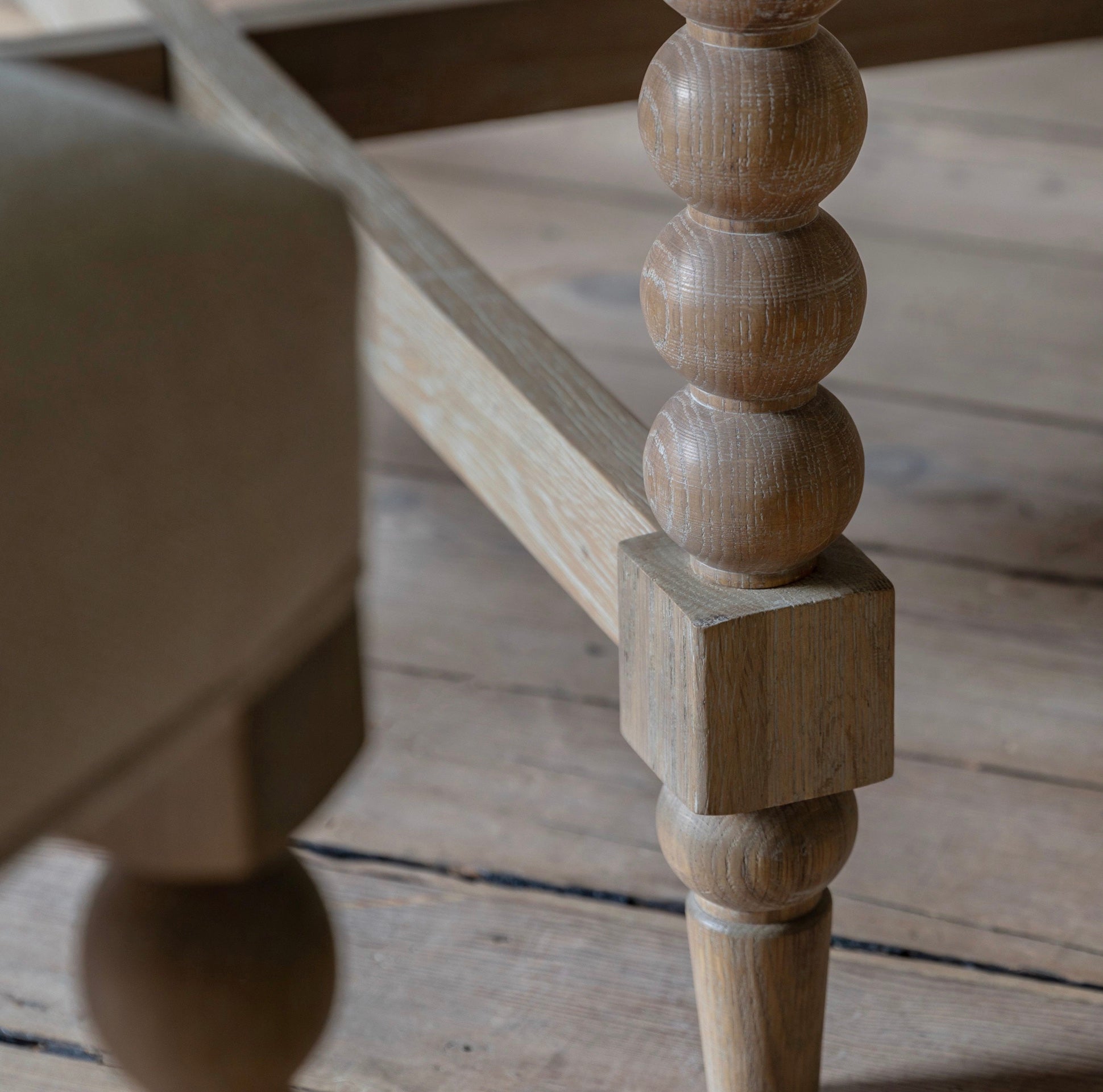 Artisan Lime Wash Round Oak Extending Dining Table
