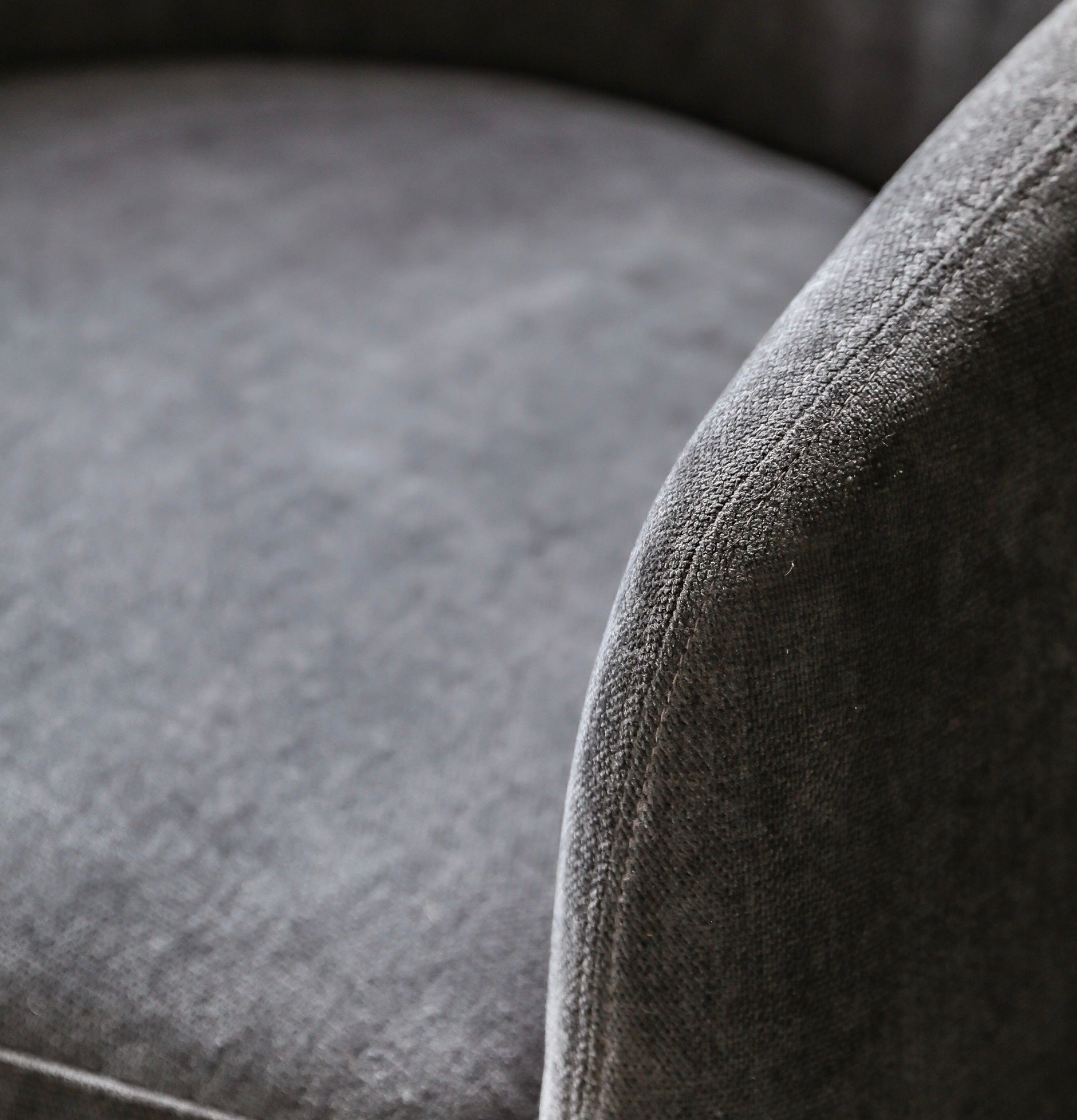 Akko Dining Armchair with Stool