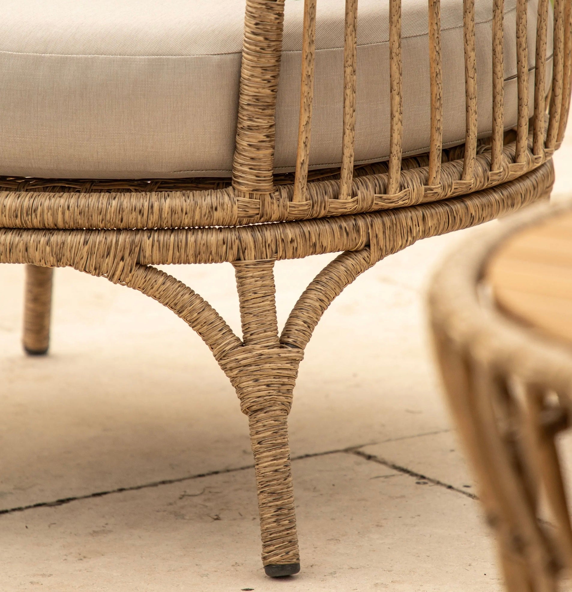 Ajia Outdoor Lounge set