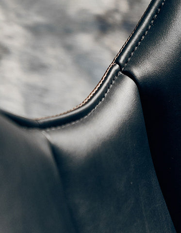 Lobster Lounge Chair, Black
