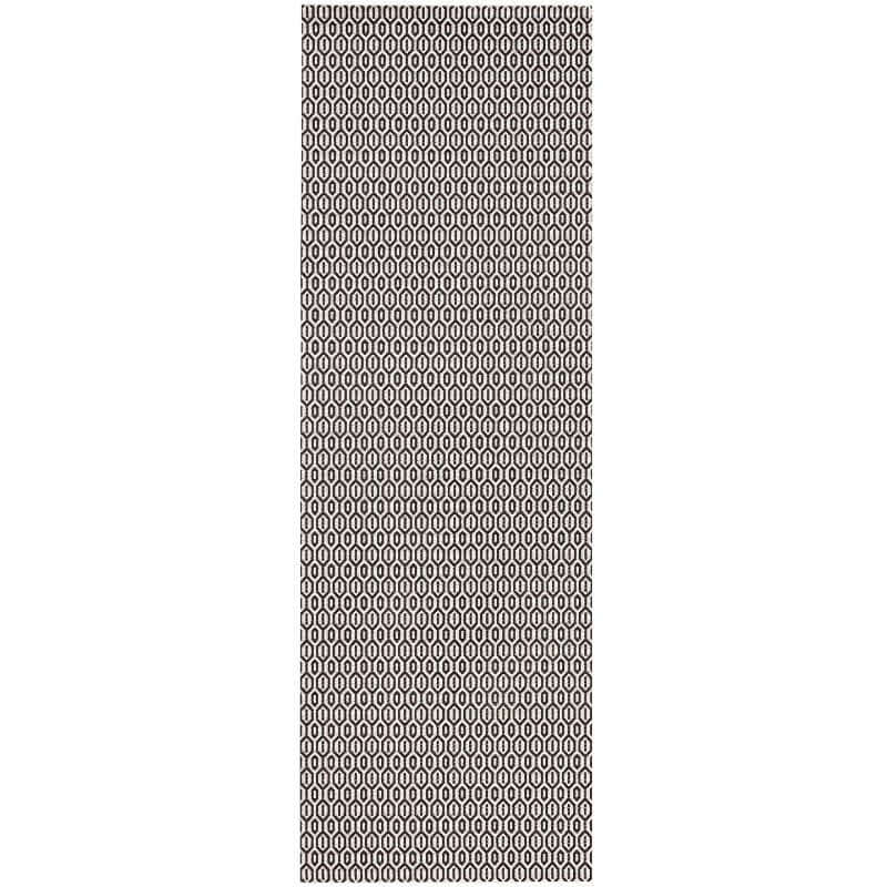 Indoor Outdoor Coin Rug – Geometric Design