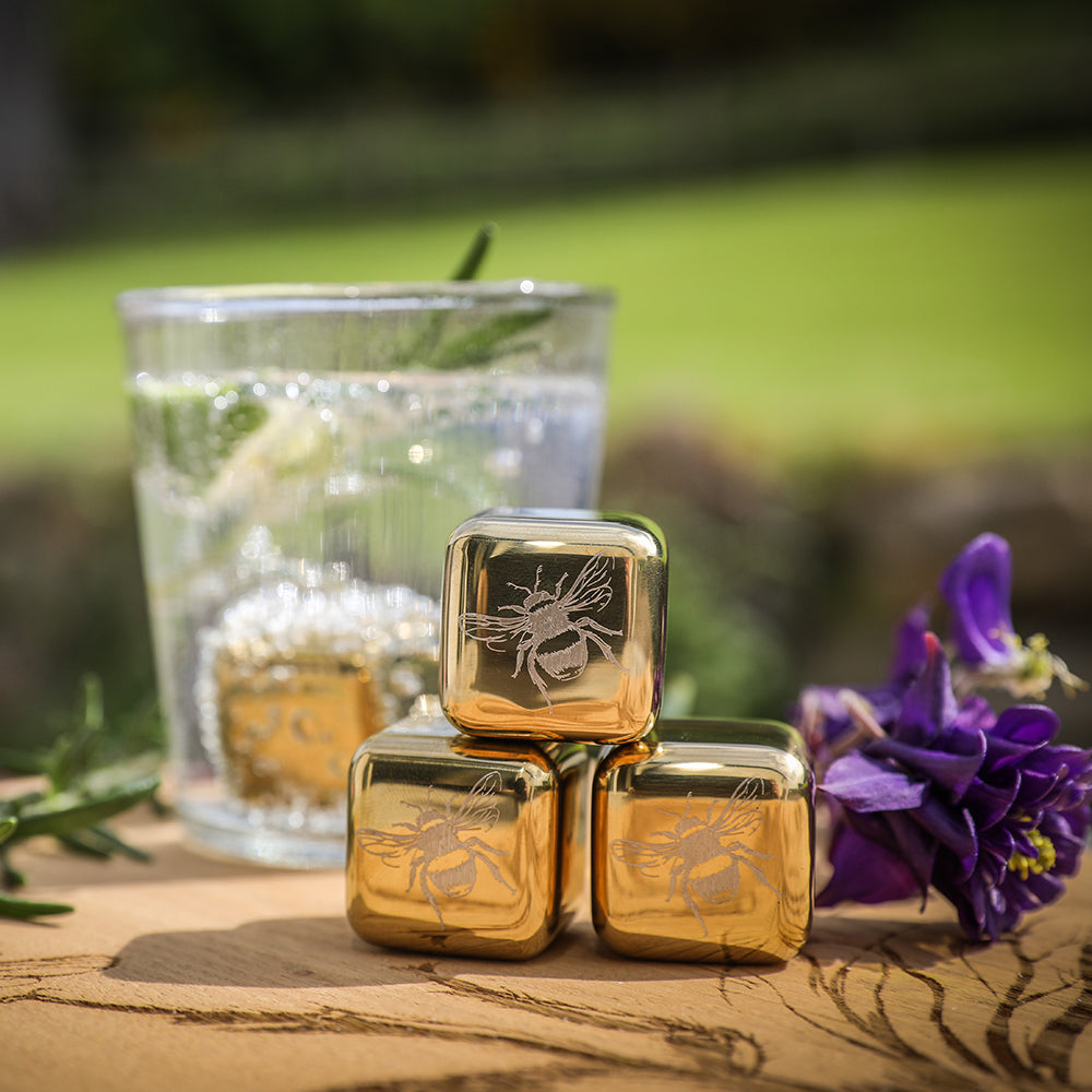 Bee Stainless Steel Ice Cubes - Set of 4