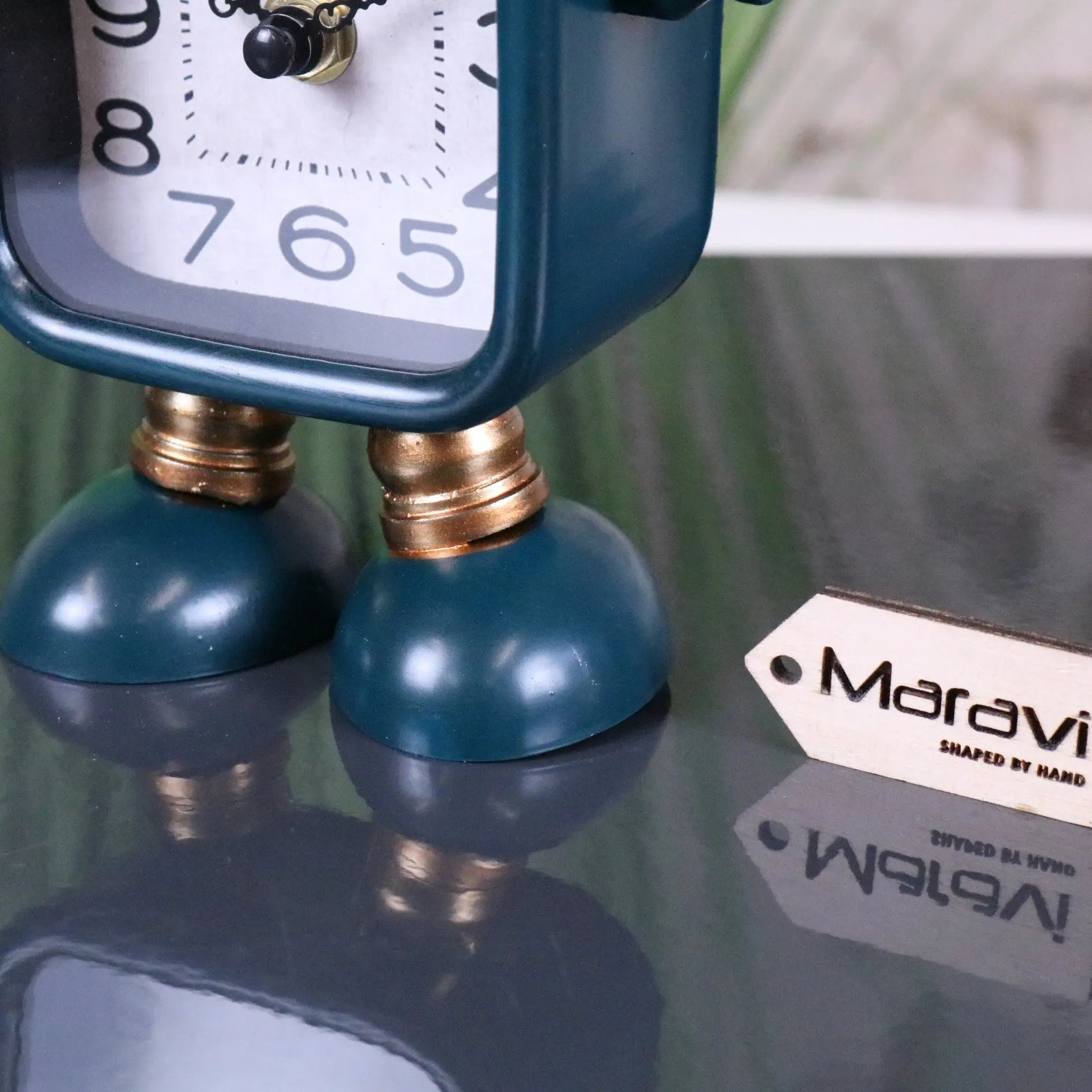 Lomita Desk Robot Clock Freestanding