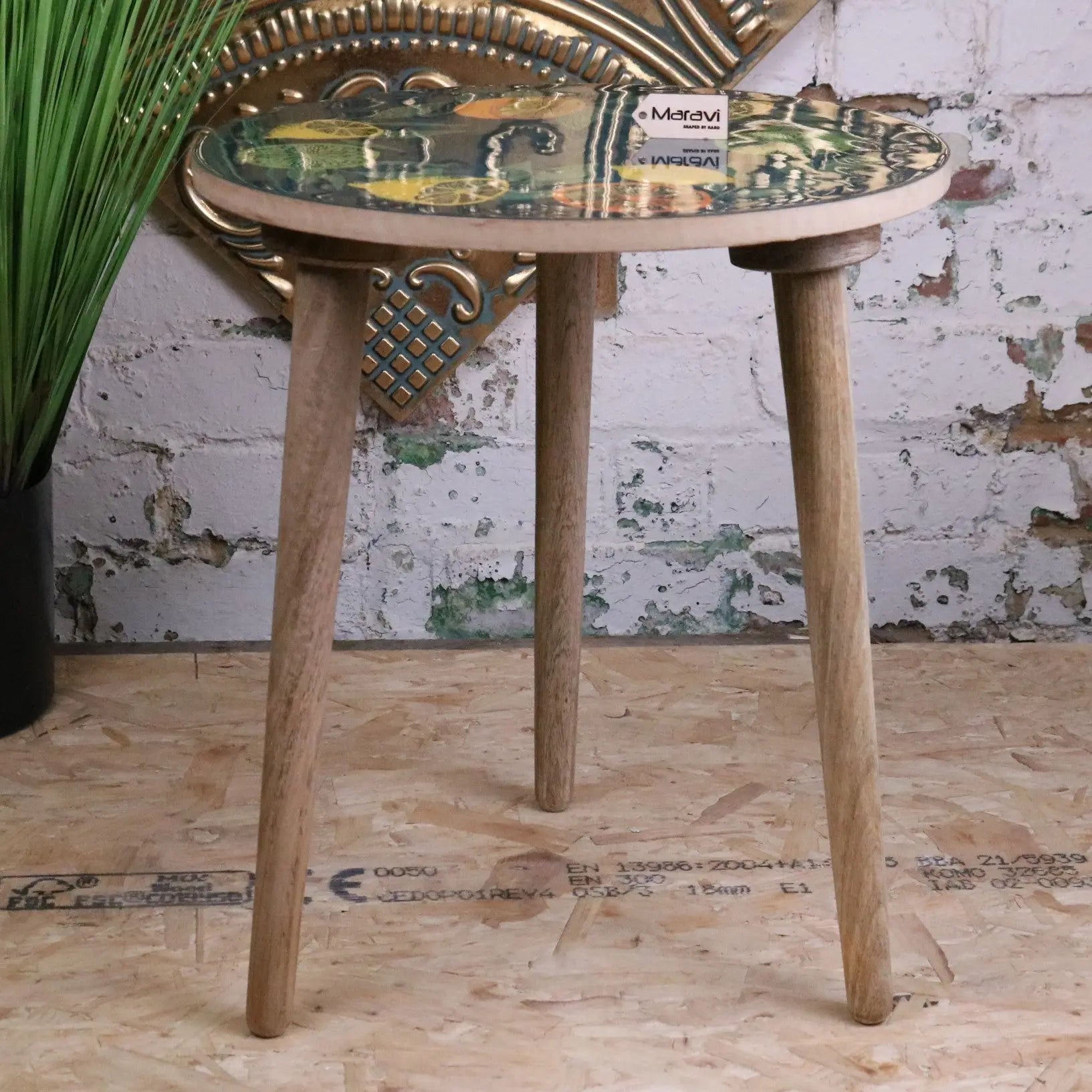 Saitras Enamel Top Table Citrus Design - Green