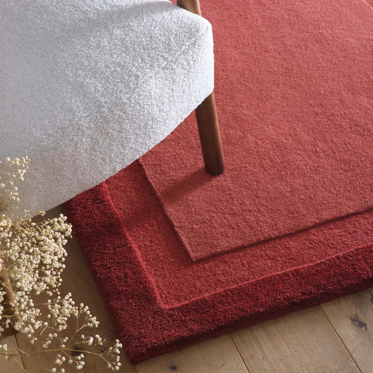 Origins Stacked Border Rug | Wine Red
