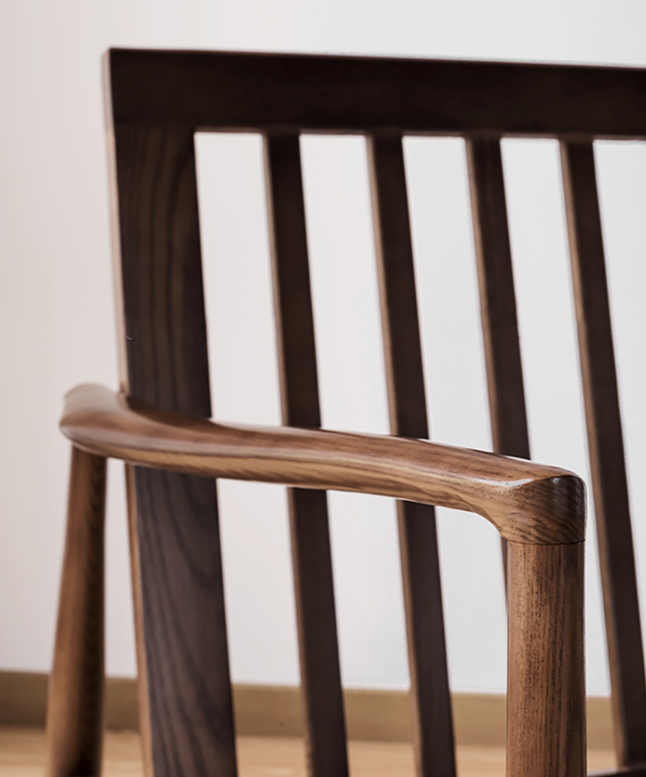 Classic C02 Armchair, Green Leather & Wood