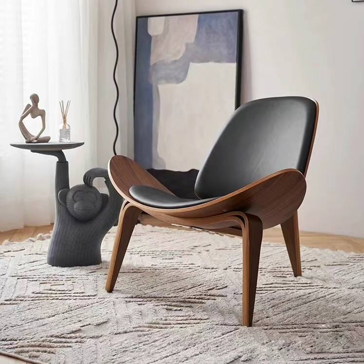 Hans Wegner CH07 Shell Chair, White & Oak