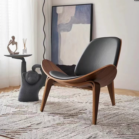 Hans Wegner CH07 Shell Chair, Walnut & Black
