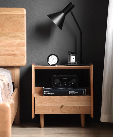 Devin Bedside Table, Solid Wood｜ DC Concept