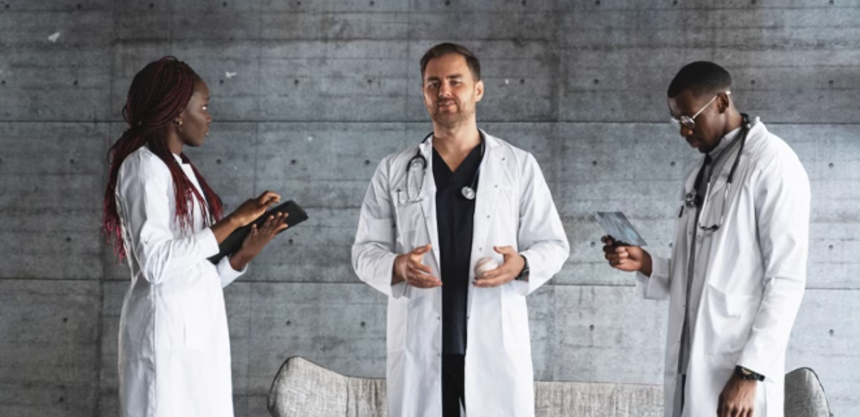 Desmond Armchair, Velvet