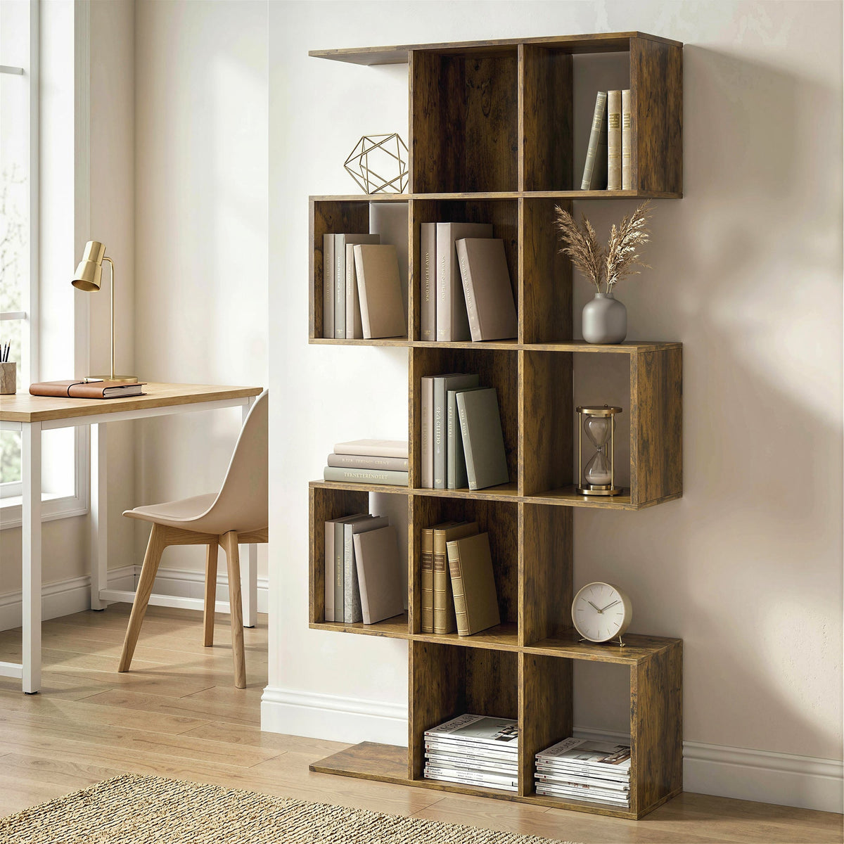 HOMCOM 5-Tier Bookshelf, S Shaped Geometric Bookcase with 15 Compartments, Rustic Brown