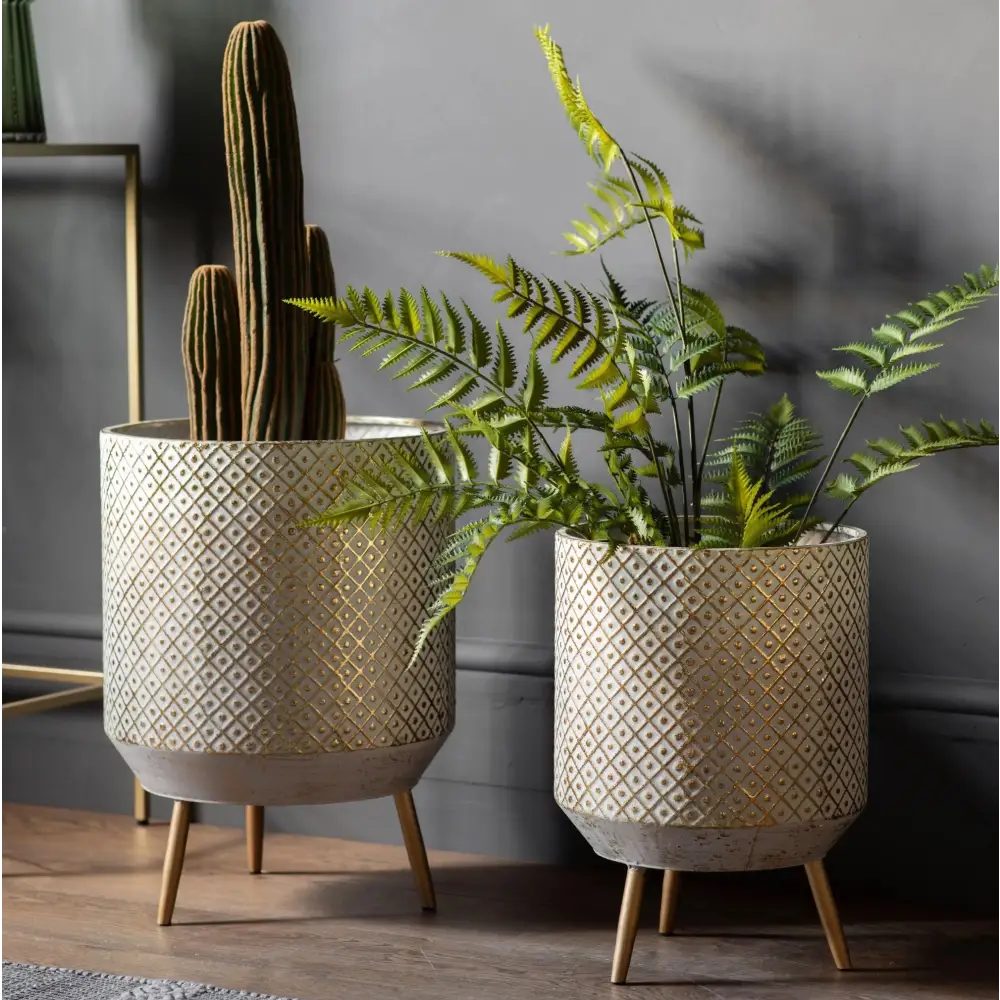 Amelia Planter Set of 2 in Metal - planter