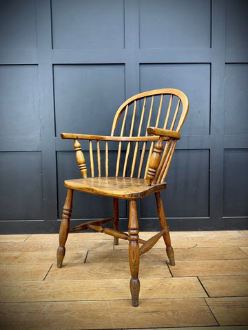 Antique elm windsor armchair with curved back and spindle design perfect farmhouse occasional or smokers chair