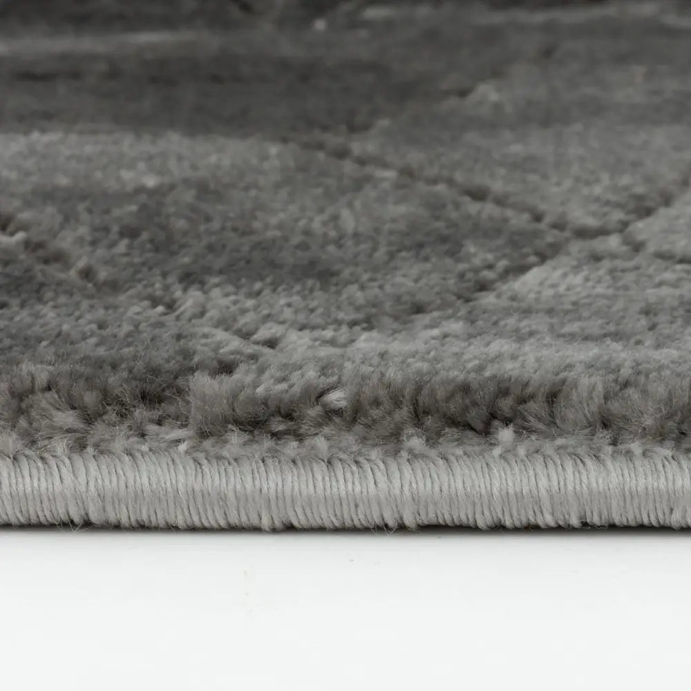 Aura Collection Rug Monolith in Grey - Rugs
