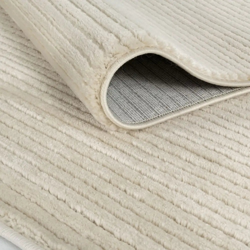 Aura Collection Rug Pearl in Cream - Rugs